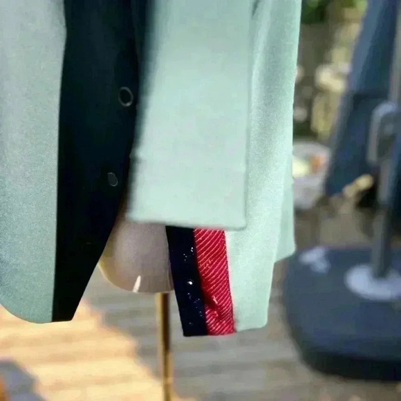 🧨By Malene  Birger Green Boxy Fall Top Business Casual🧨 - Picture 8 of 15